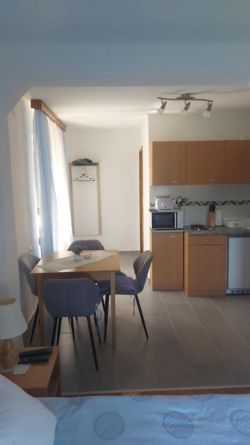 Apartments Zegarac House كورينيتسا المظهر الخارجي الصورة