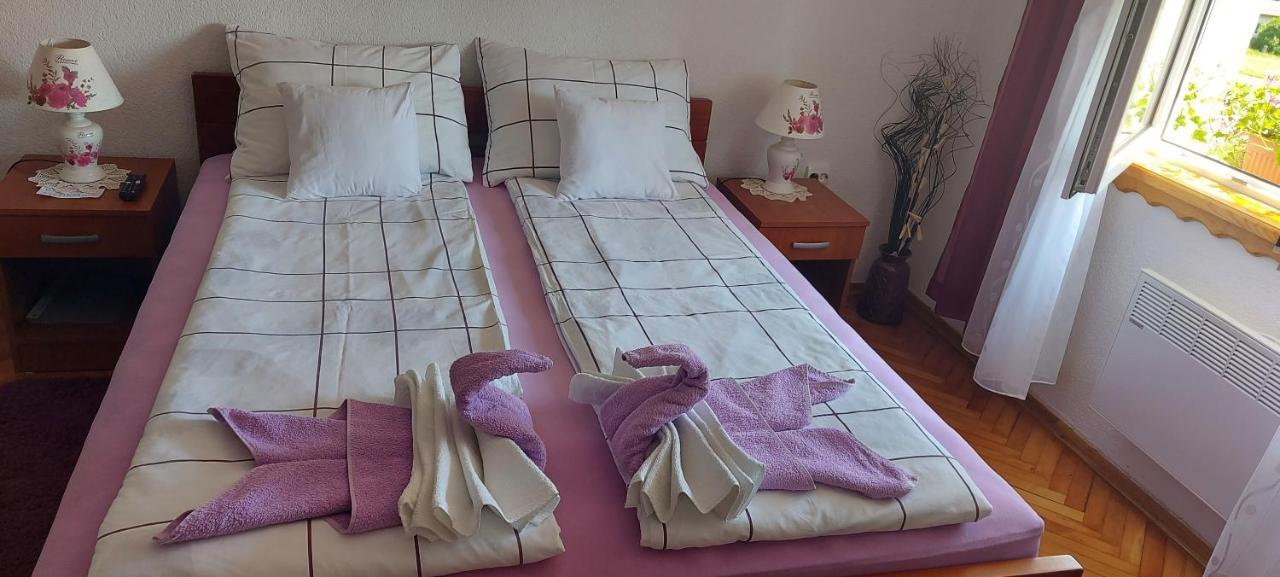 Apartments Zegarac House كورينيتسا المظهر الخارجي الصورة