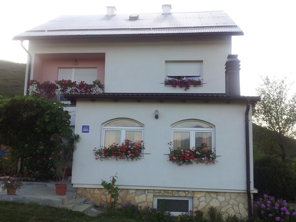Apartments Zegarac House كورينيتسا المظهر الخارجي الصورة