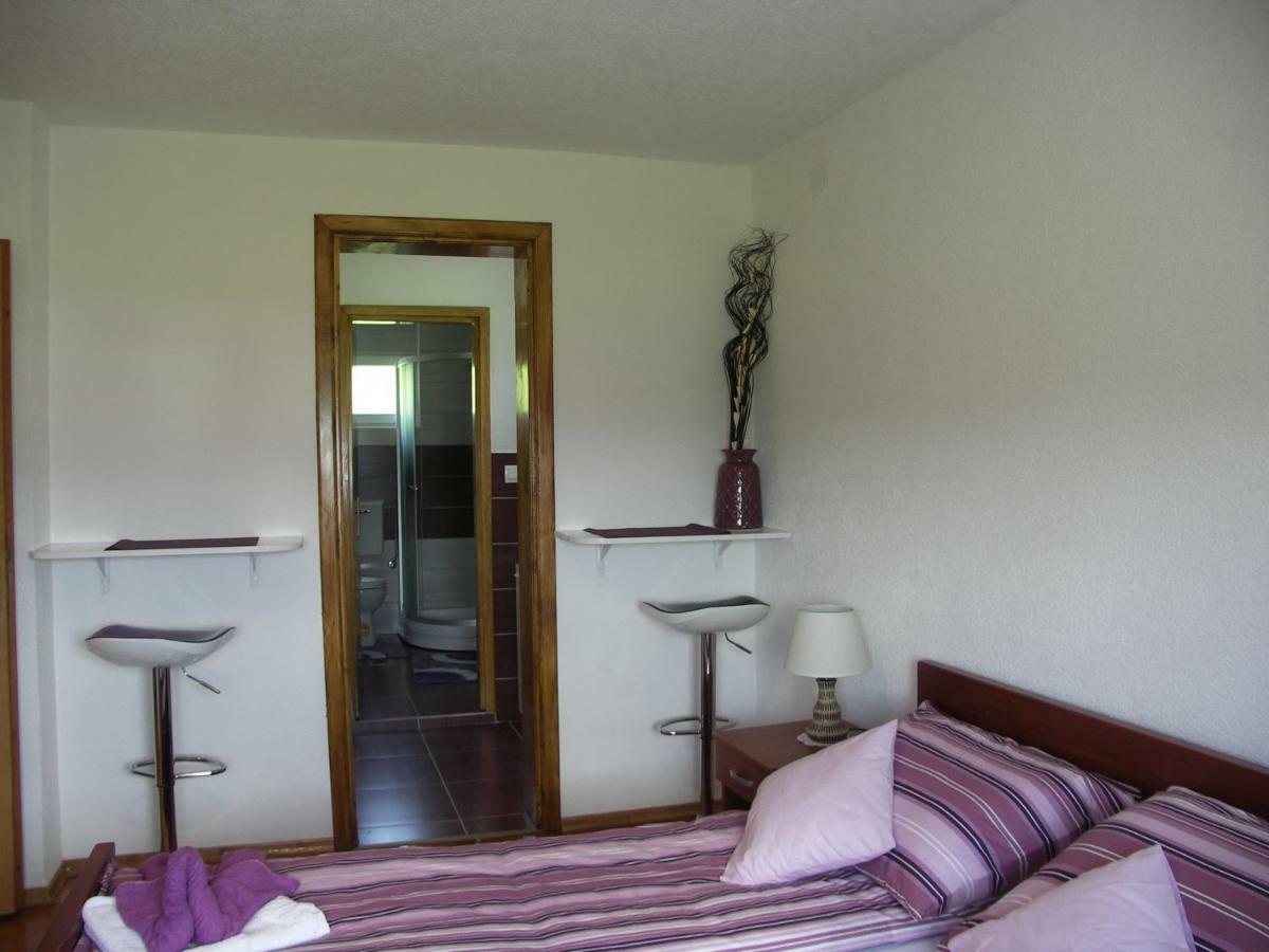 Apartments Zegarac House كورينيتسا المظهر الخارجي الصورة